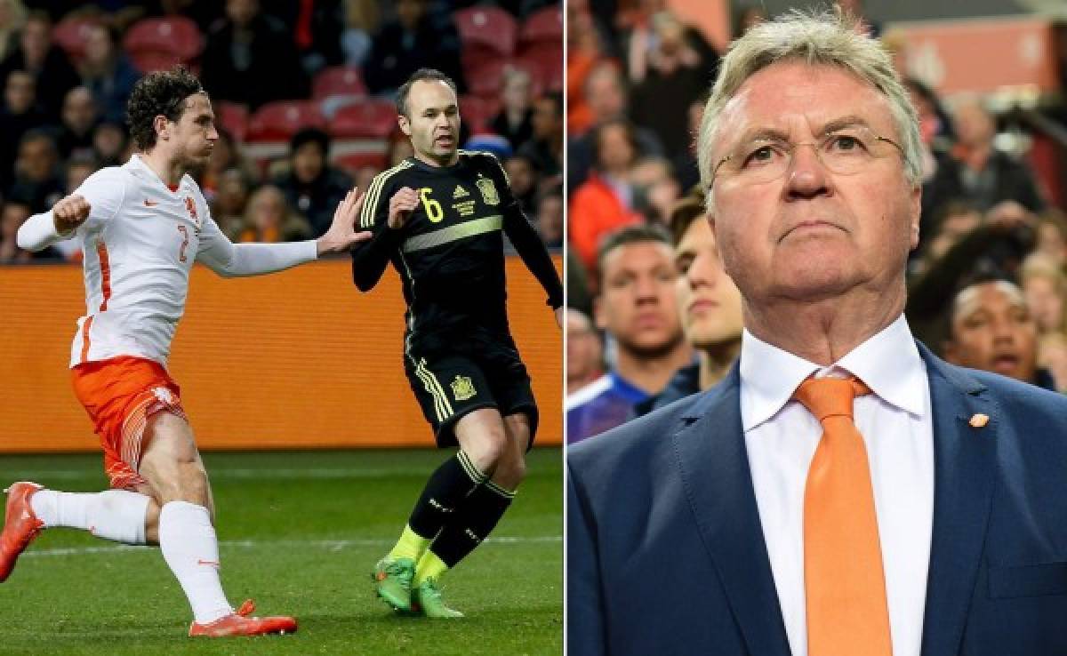 Guus Hiddink: 'Los que silbaron a Iniesta son unos sinvergüenzas'