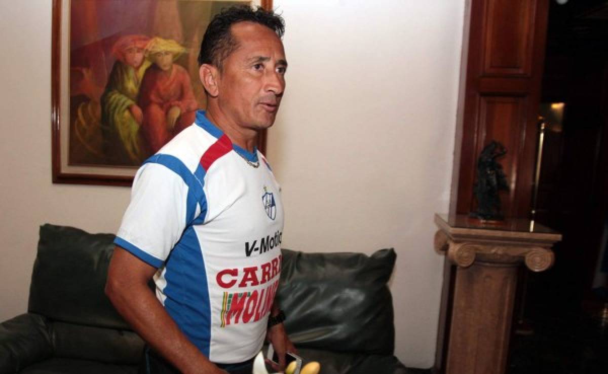 Jorge Ernesto Pineda renueva contrato con el Victoria por un año más