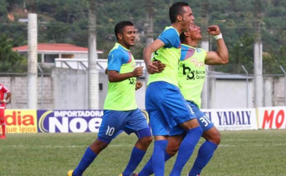 Algunos de los uniformes más excéntricos que han tenido clubes centroamericanos