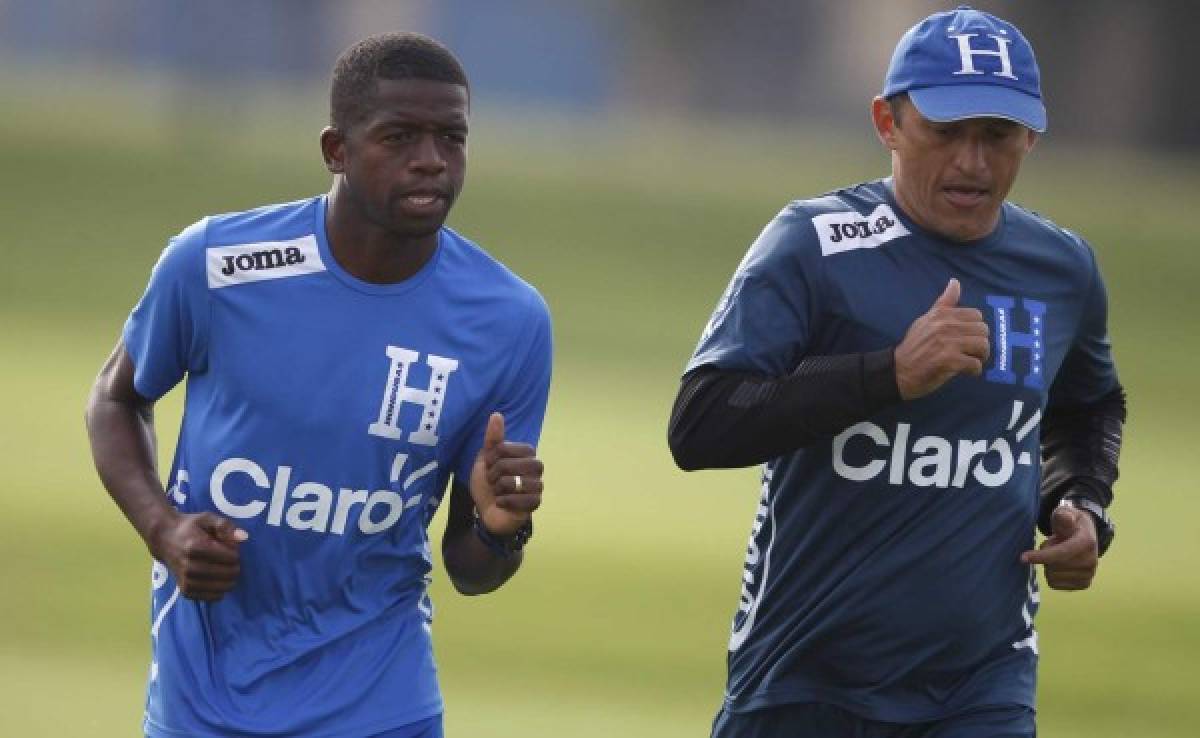 Boniek García trabaja aparte del resto del plantel de la selección de Honduras