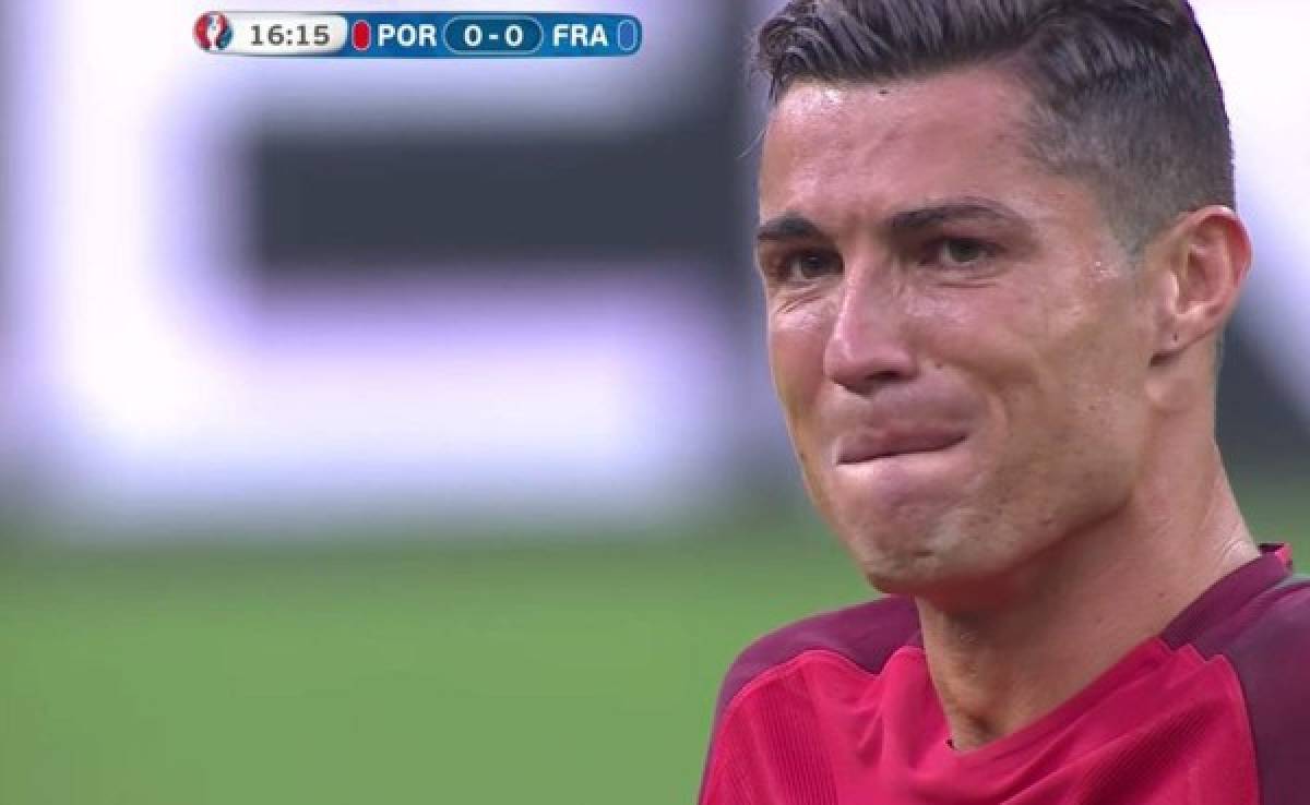 Cristiano Ronaldo se lesiona y rompe en llanto en pleno terreno