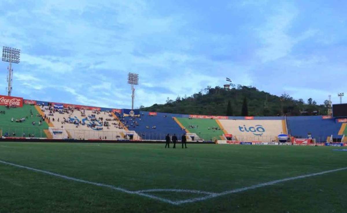 Nasralla critica que haya eventos religiosos en el estadio Nacional