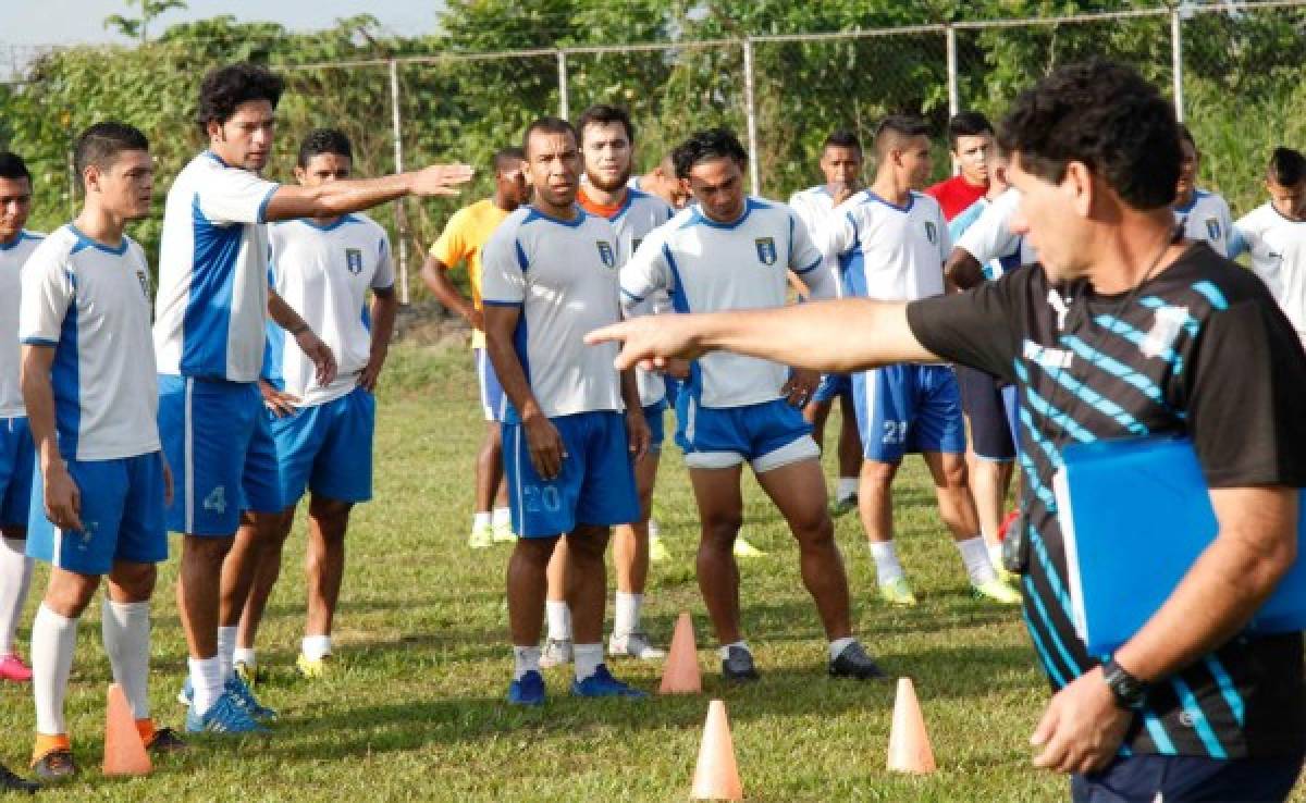 Luis Cabrera a jugadores del Honduras Progreso: 'Dejen la tamaleada'