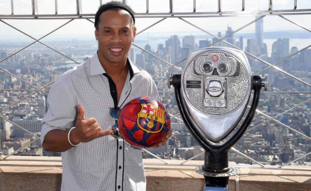 Ronaldinho anuncia el final de su carrera como futbolista profesional
