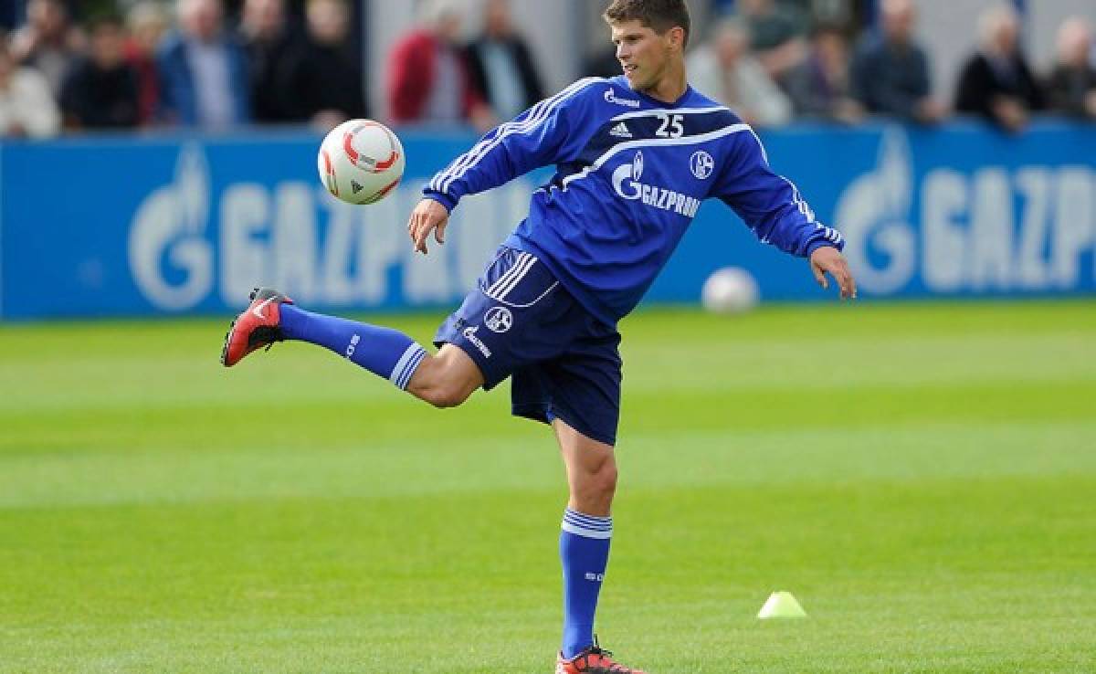 Klaas-Jan Huntelaar renueva con el Schalke aemán
