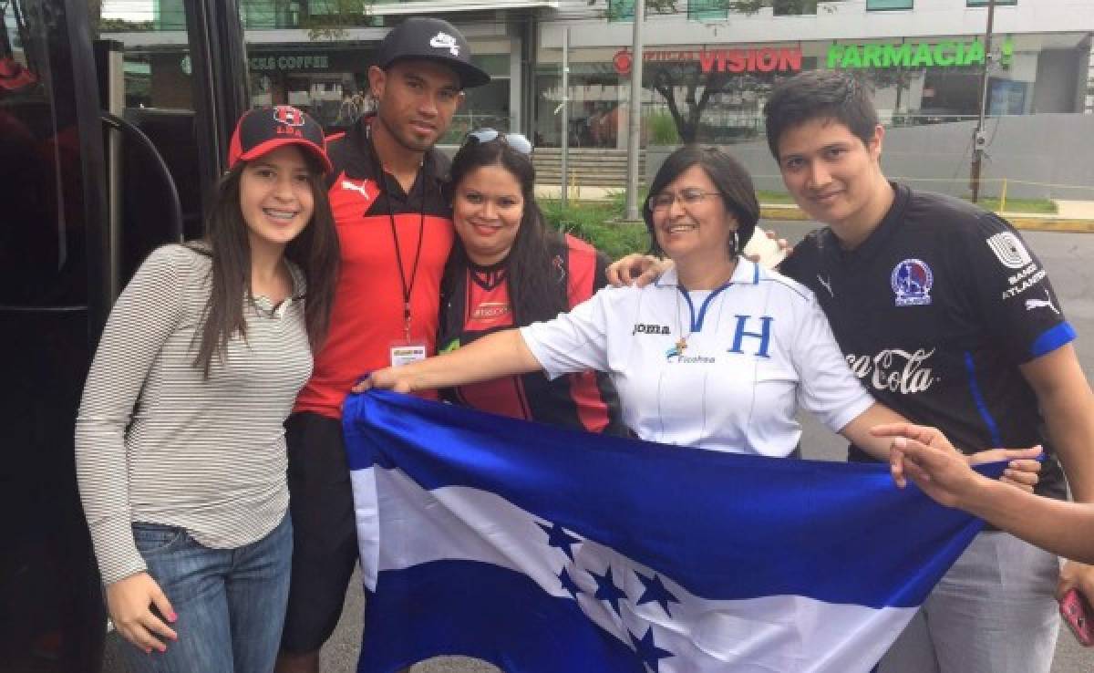 'Chino' Discua recibió apoyo de hondureños en Costa Rica