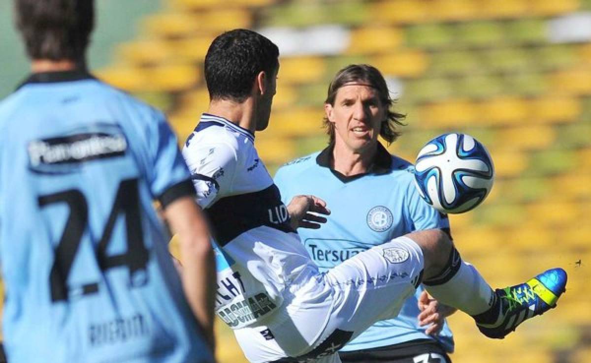 Jerry Bengtson juega 20 minutos en nuevo empate de Belgrano