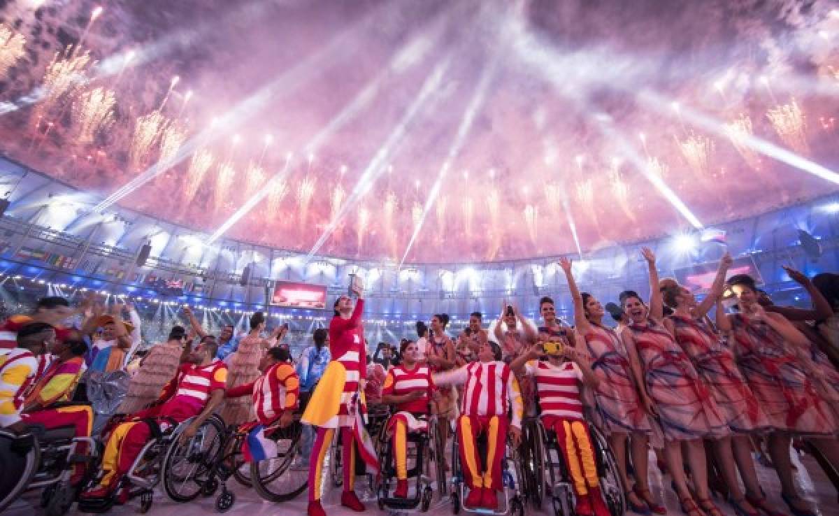 La inauguración de los Juegos Paralímpicos de Rio, entre samba y protesta
