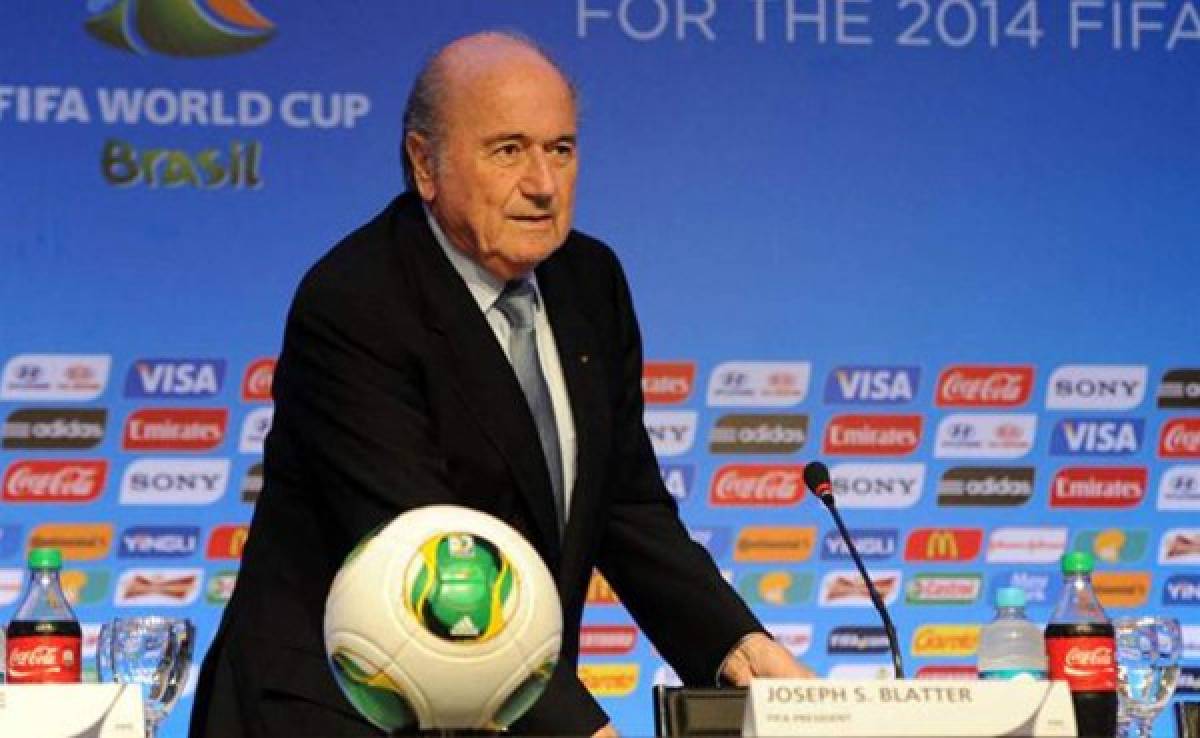 Blatter garantiza que Uruguay jugará el Mundial