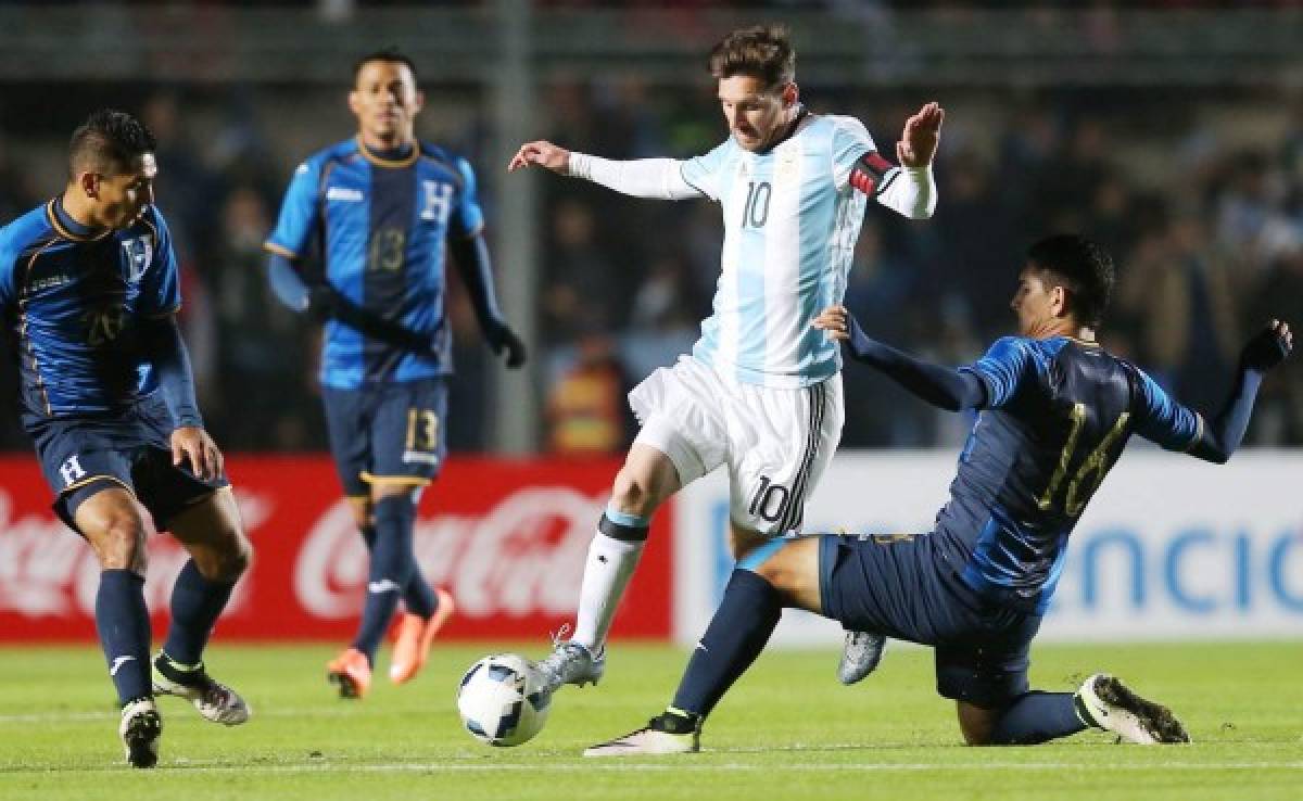 Revelan que Messi se pagó un avión para jugar contra Honduras