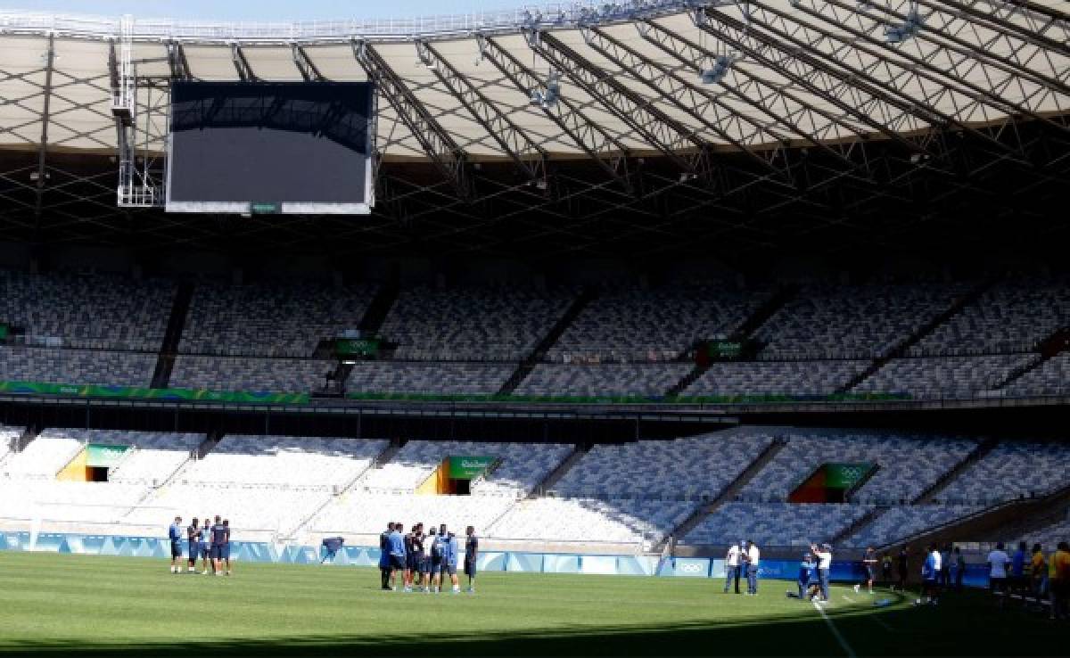Honduras juega en el Mineirao, un estadio maldito para los brasileños
