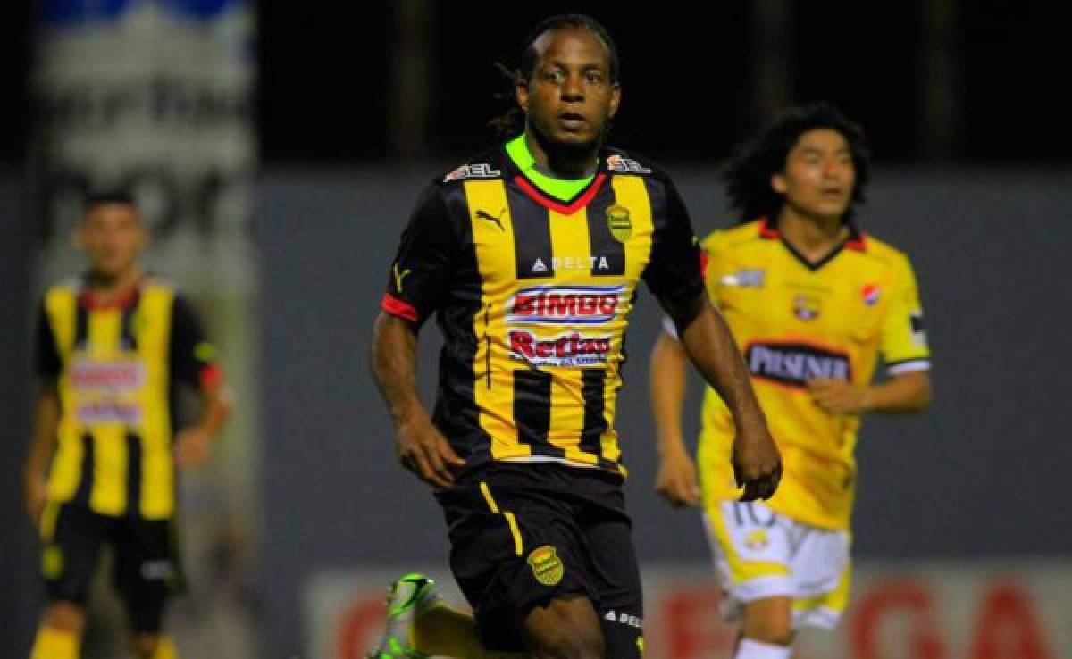 'Mambo' Núñez busca equipo en Costa Rica