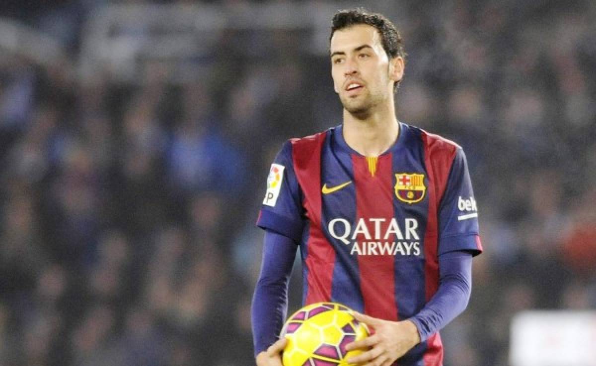 Busquets amplía su contrato un año más con el Barça, hasta el 2019