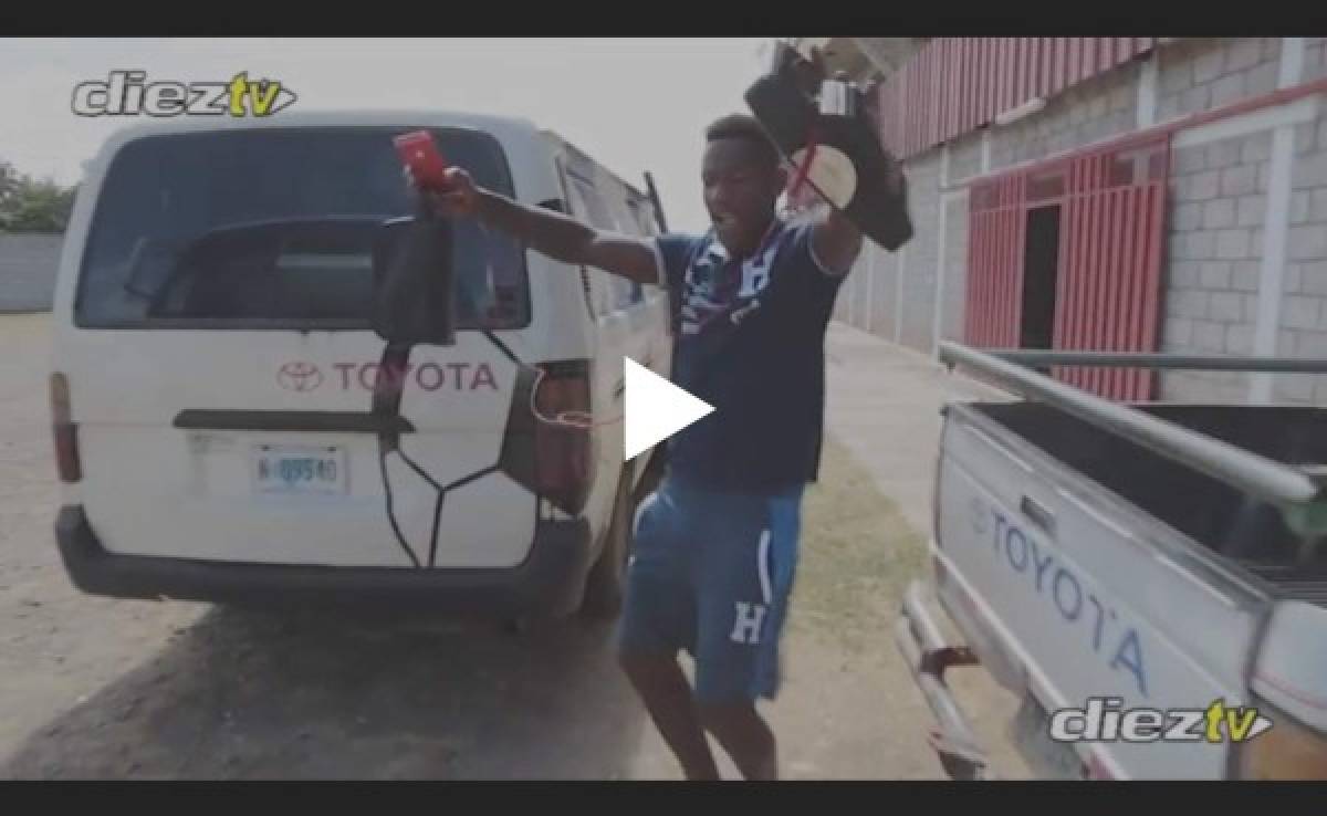 VIDEO: Romell Quioto pone el ambiente en la Selección de Honduras con su baile