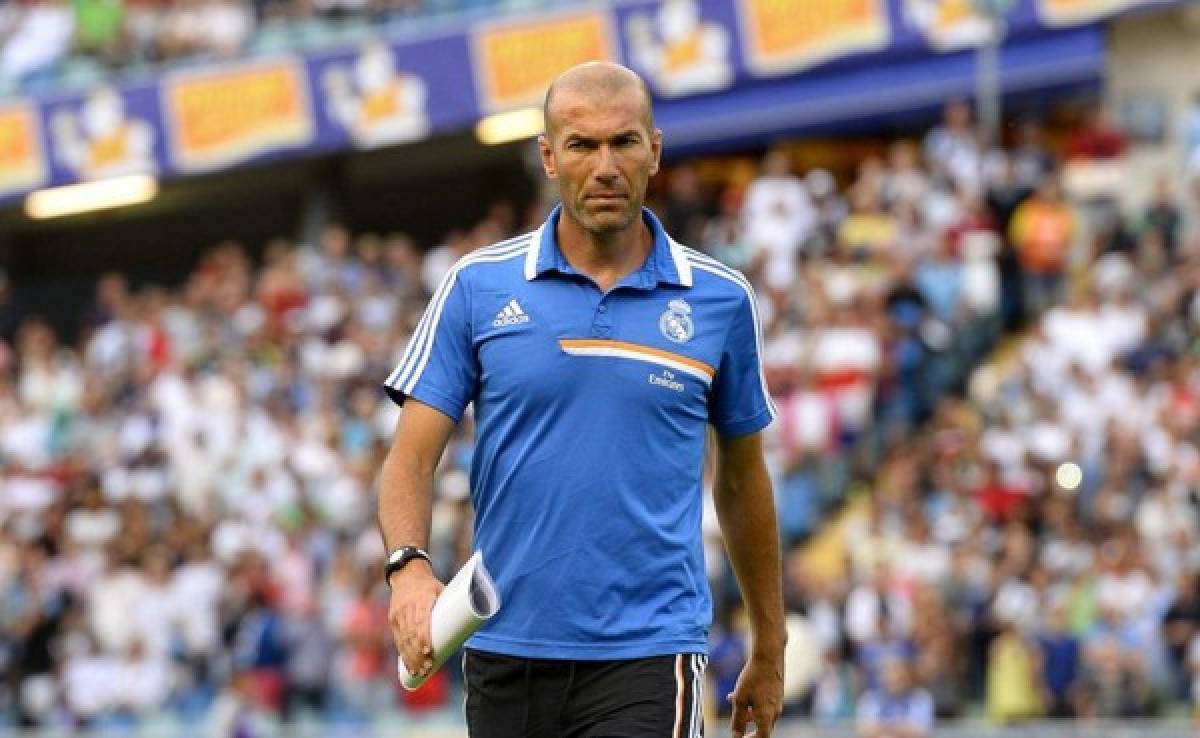 Zidane quiere sacar su título de técnico en Francia
