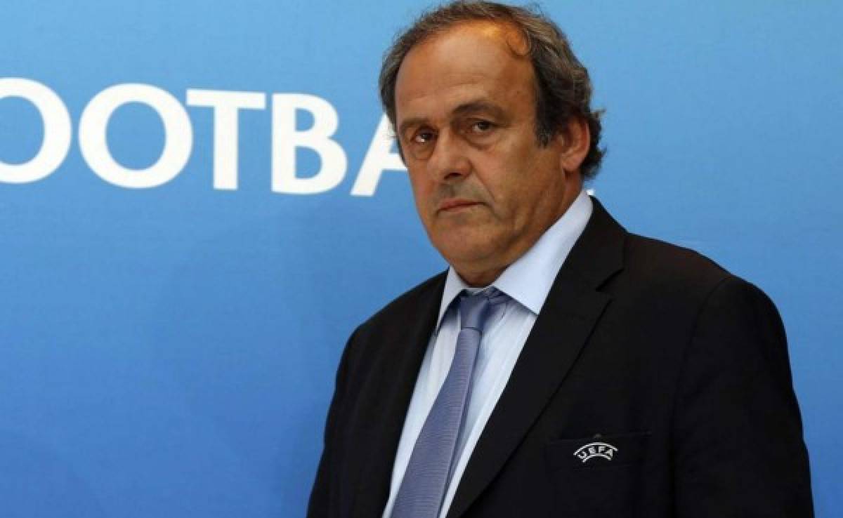 Platini anuncia que retira su candidatura a presidencia de FIFA