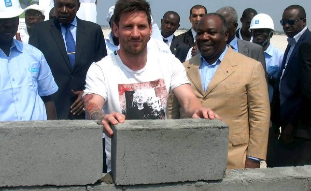 Desaparece piedra que colocó Messi en Gabón para inaugurar estadio