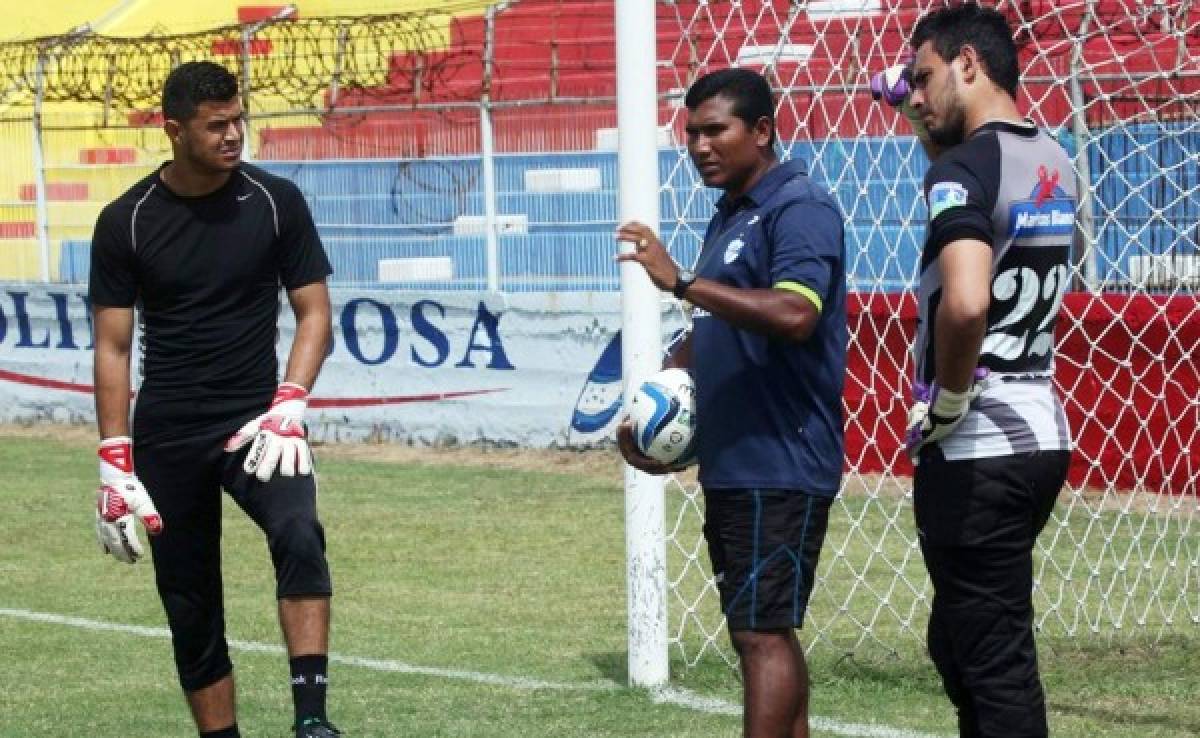 Carlos Escobar busca dejar de entrenar porteros y dirigir en Liga Nacional