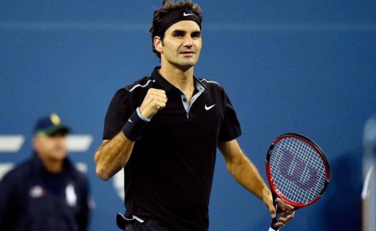 Sin brillo, Roger Federer avanza a la tercera ronda del US Open