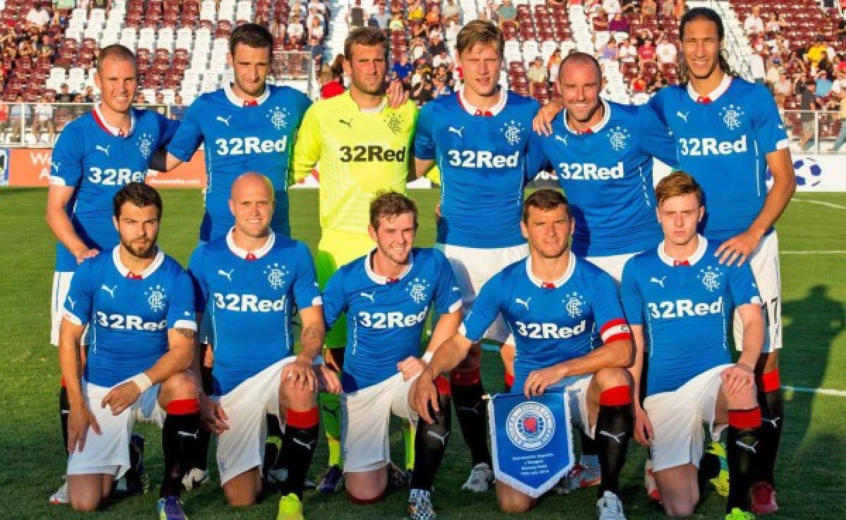 El Rangers se acerca al ascenso en el fútbol de Escocia
