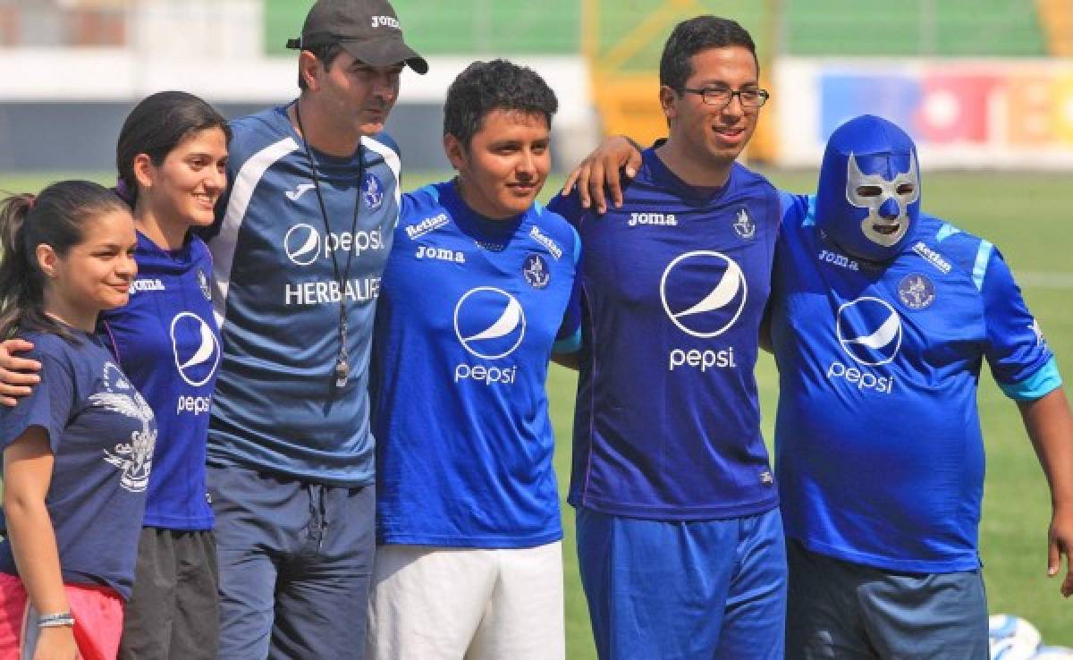 Motagua invita a cinco aficionados a entrenar con el plantel