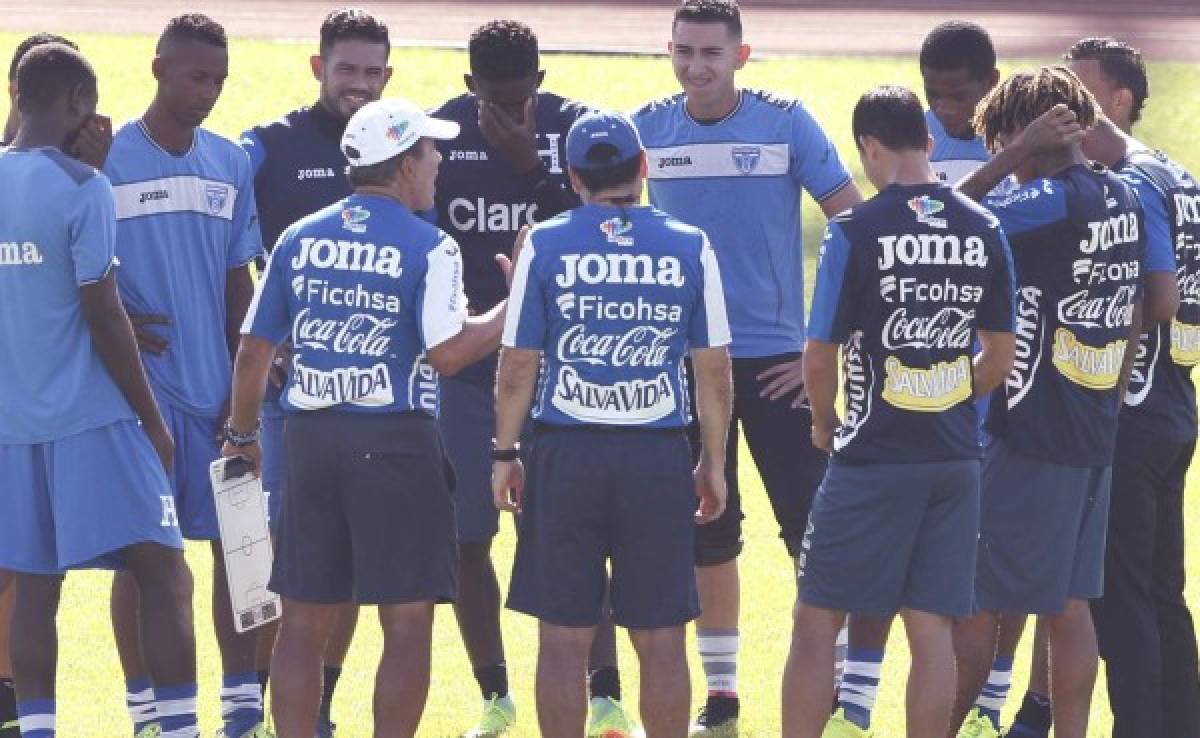 Honduras viajará la noche del partido ante Canadá a Cuernavaca, México