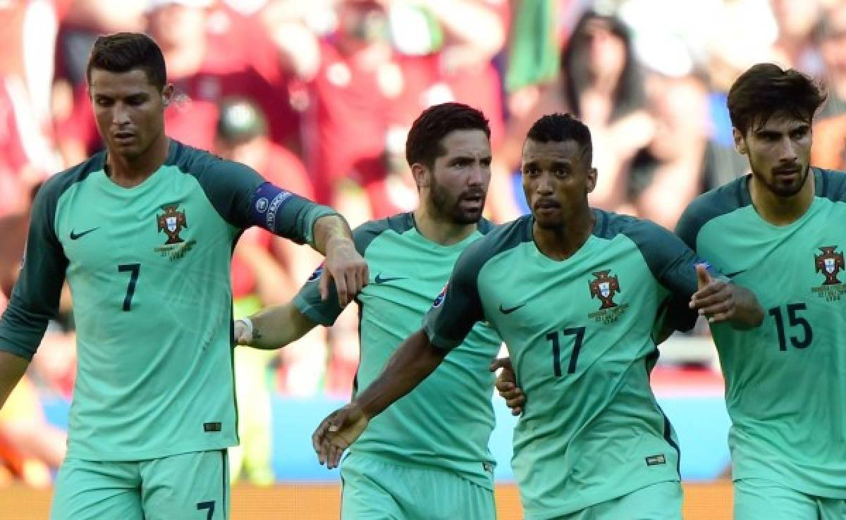 Cristiano Ronaldo aparece y mete a Portugal a los octavos de la Euro