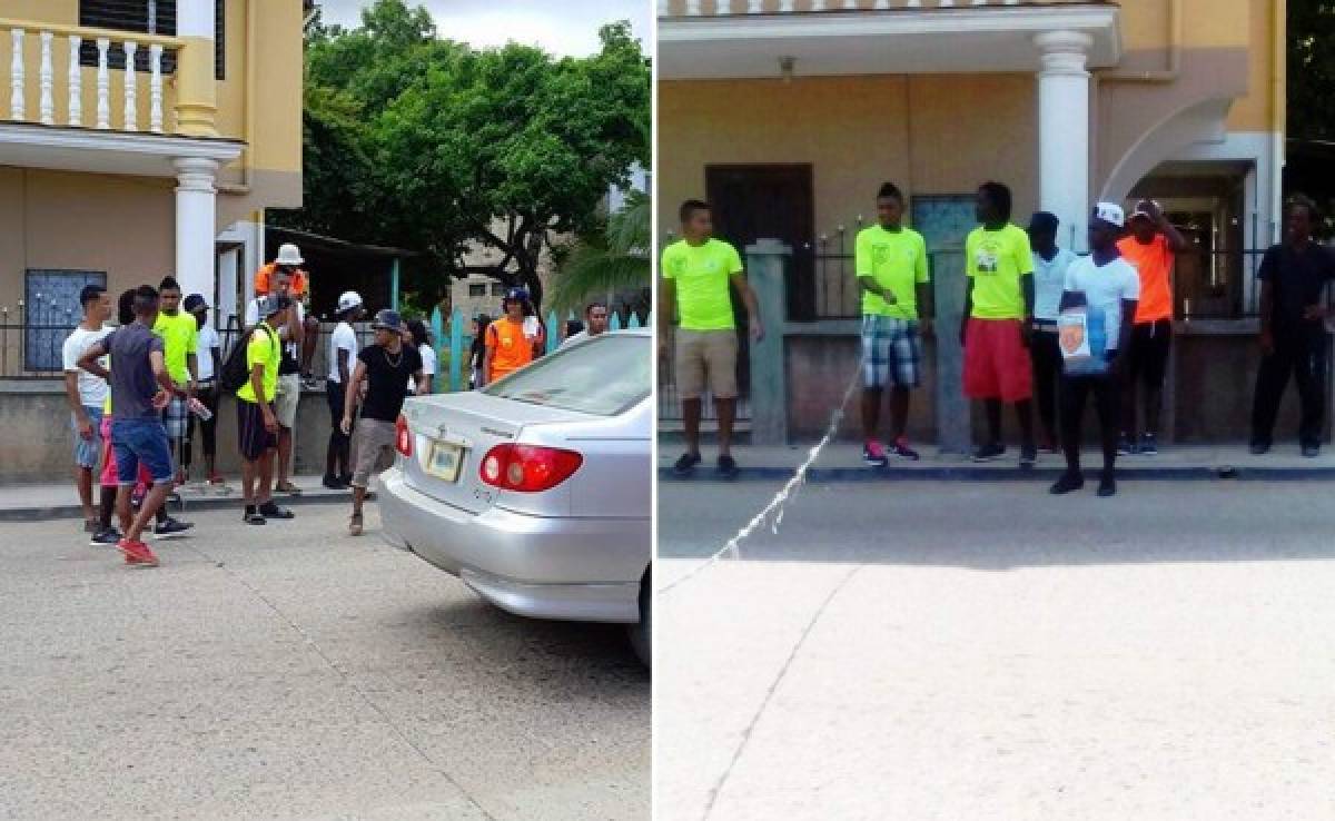 Jugadores del Trujillo FC salen a las calles para pedir ayuda económica
