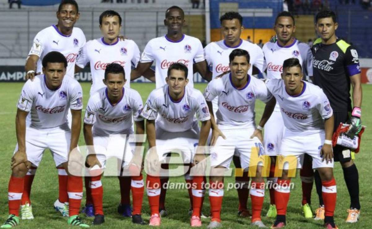 Así han evolucionado las camisas del Olimpia, ahora va con otra marca