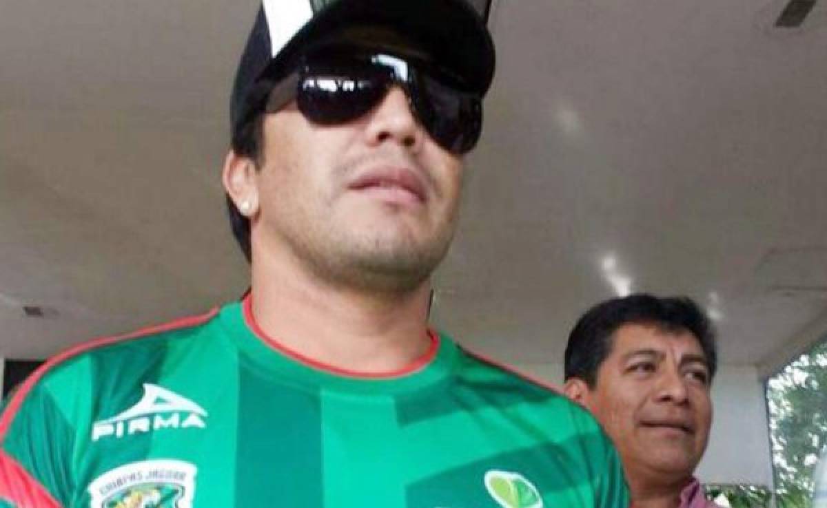 Salvador Cabañas se entrena con el Jaguares de Chiapa