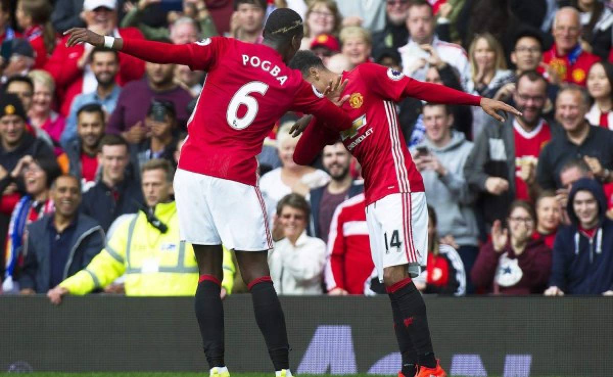 Paul Pogba marca su primer gol con el Manchester United