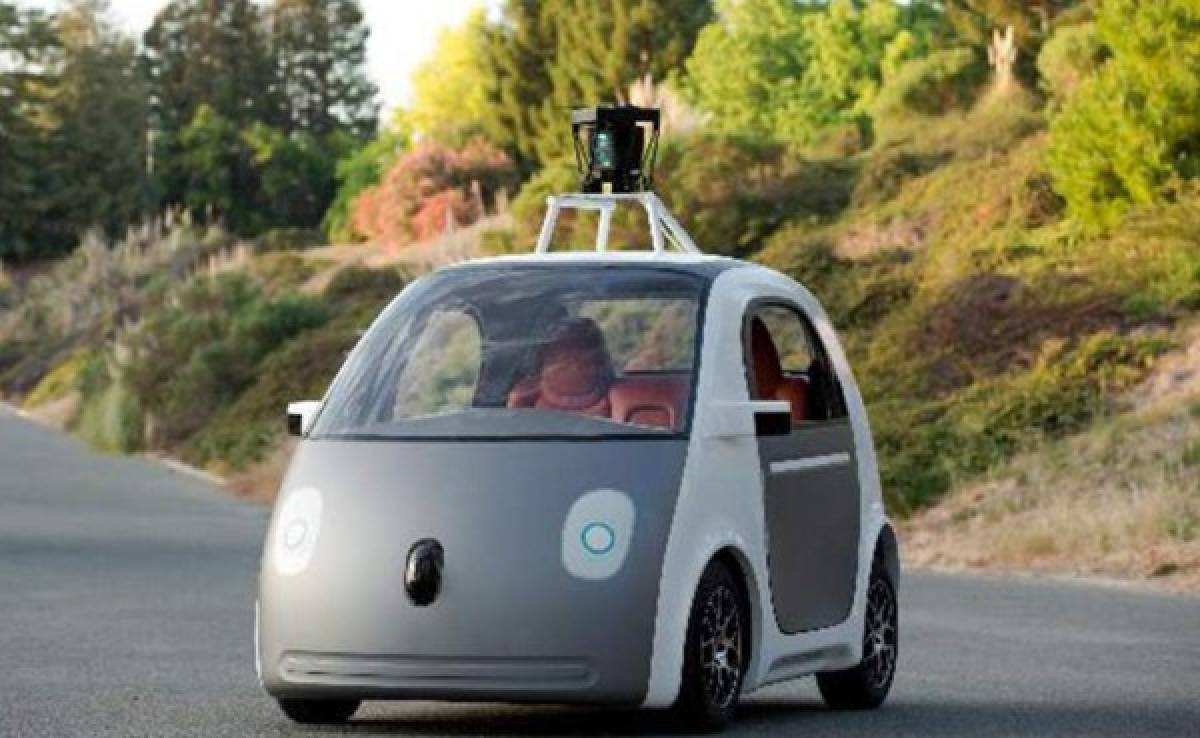 Así evitaría los choques el automóvil sin conductor de Google