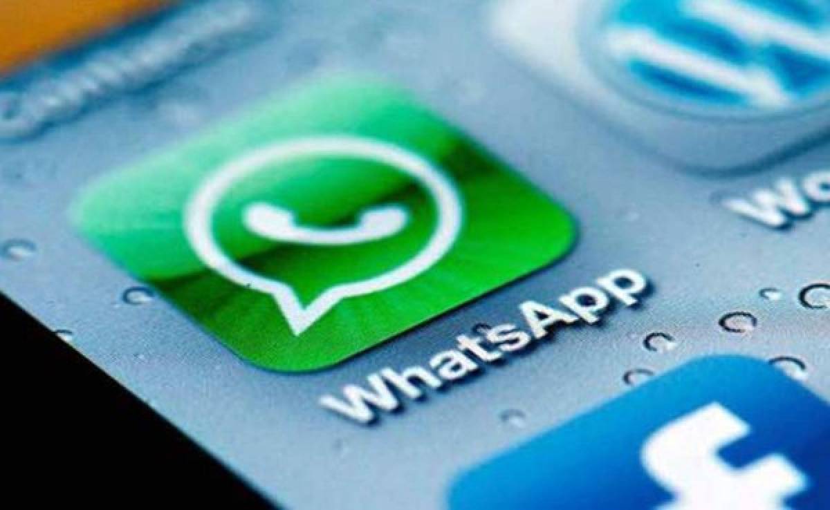 WhatsApp avisará a usuarios cuando leen los mensajes