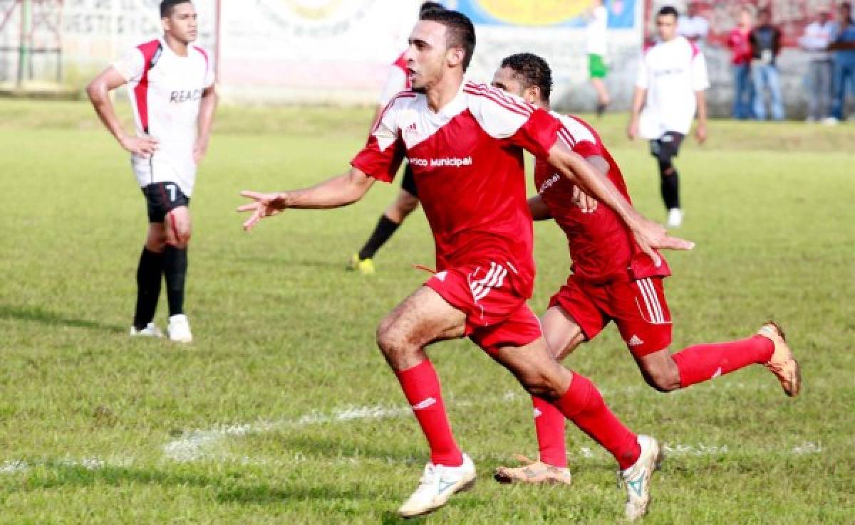 El Municipal sacude al Independiente y está en semifinales de Ascenso