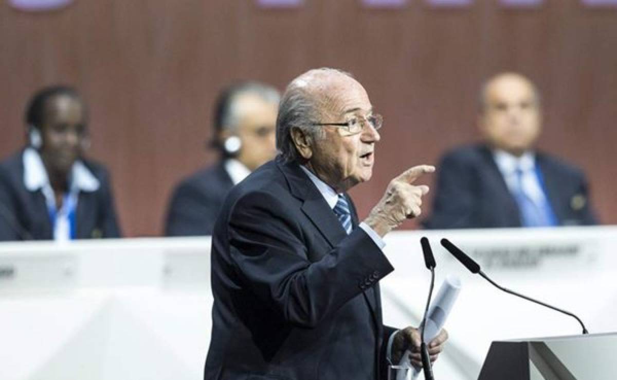 Blatter: 'Los acusados son individuos, no la organización'