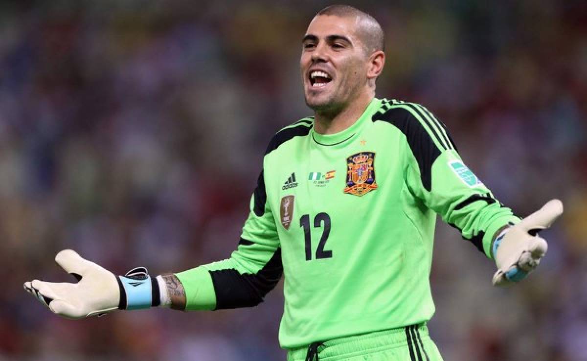 Víctor Valdés podría jugar en el Liverpool de Inglaterra