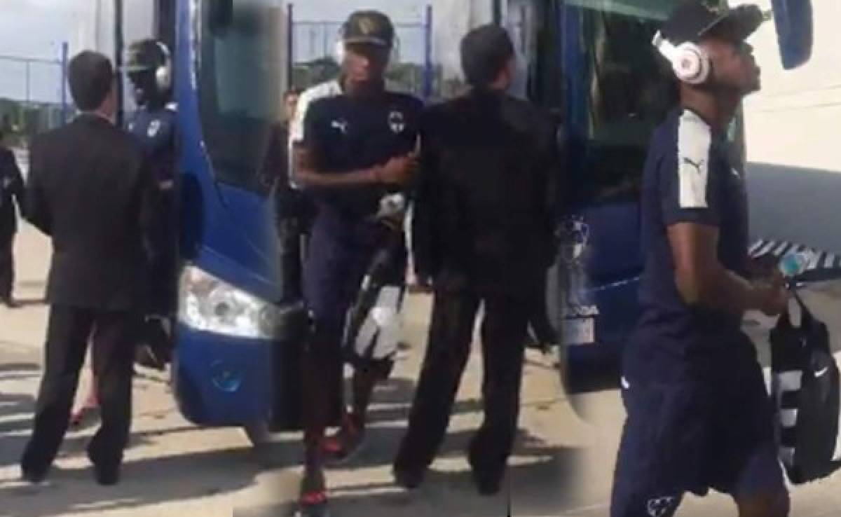 VIDEO: Así fue la llegada de Alberth Elis al estadio BBVA Bancomer