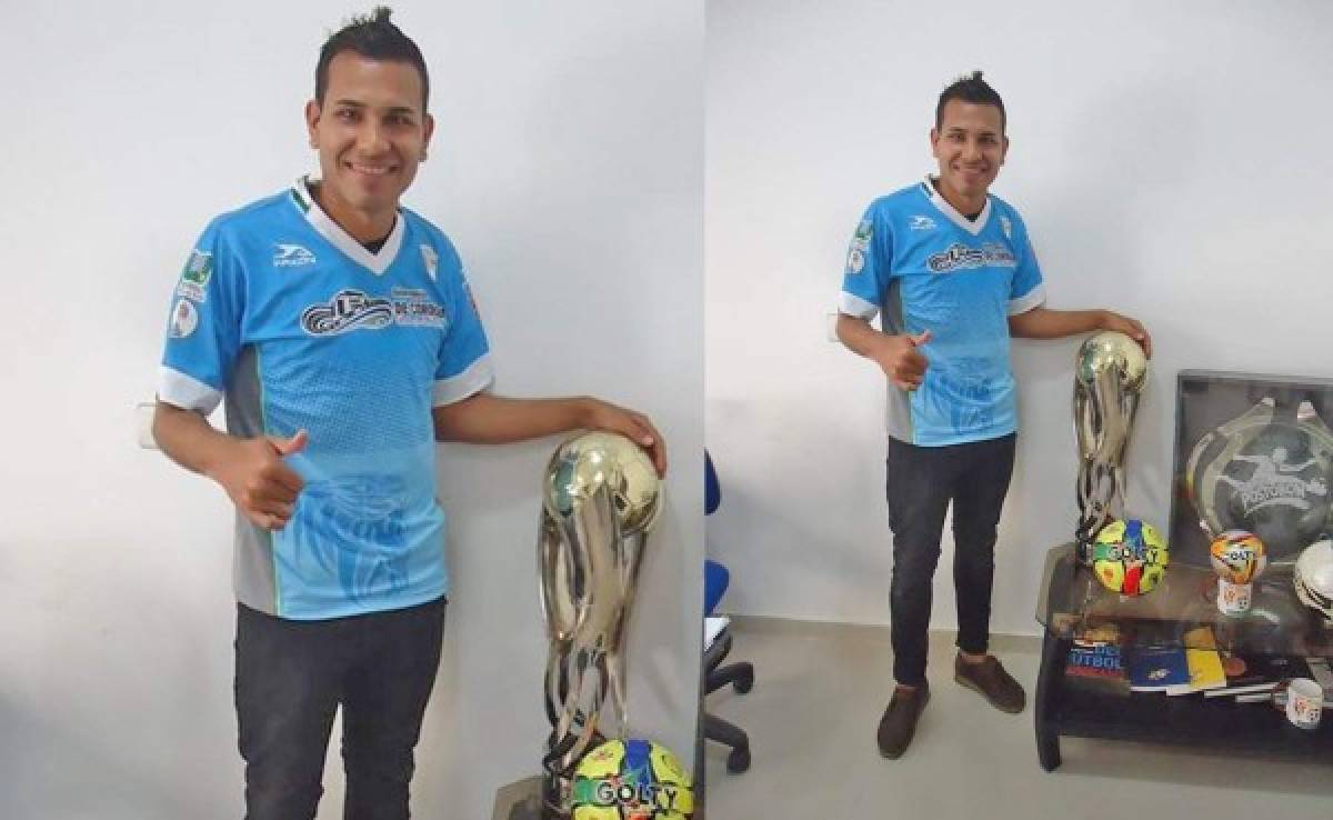 Júnior Sandoval firmó contrato y fue presentado con el Jaguares de Colombia