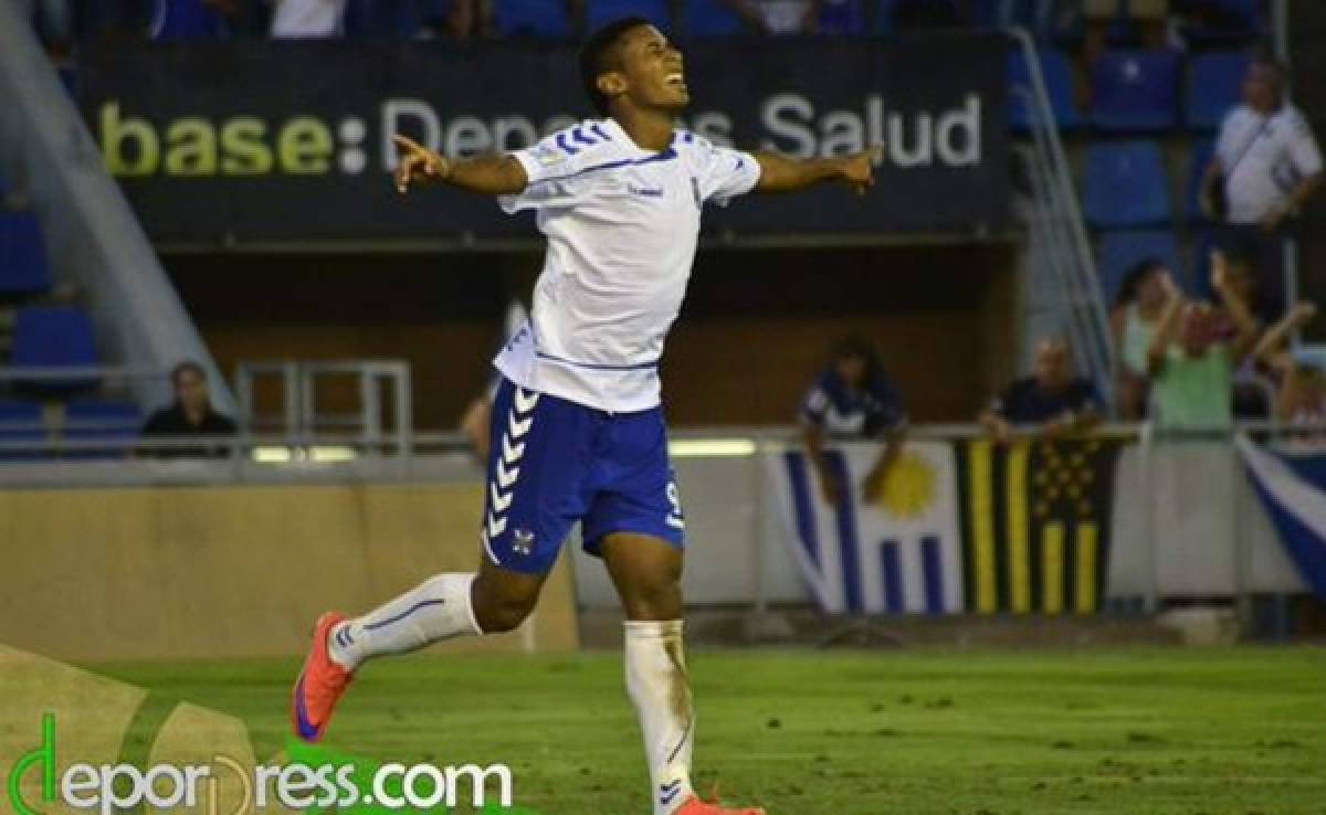 Anthony Lozano anota su primer gol con Tenerife en derrota ante Gimnàstic