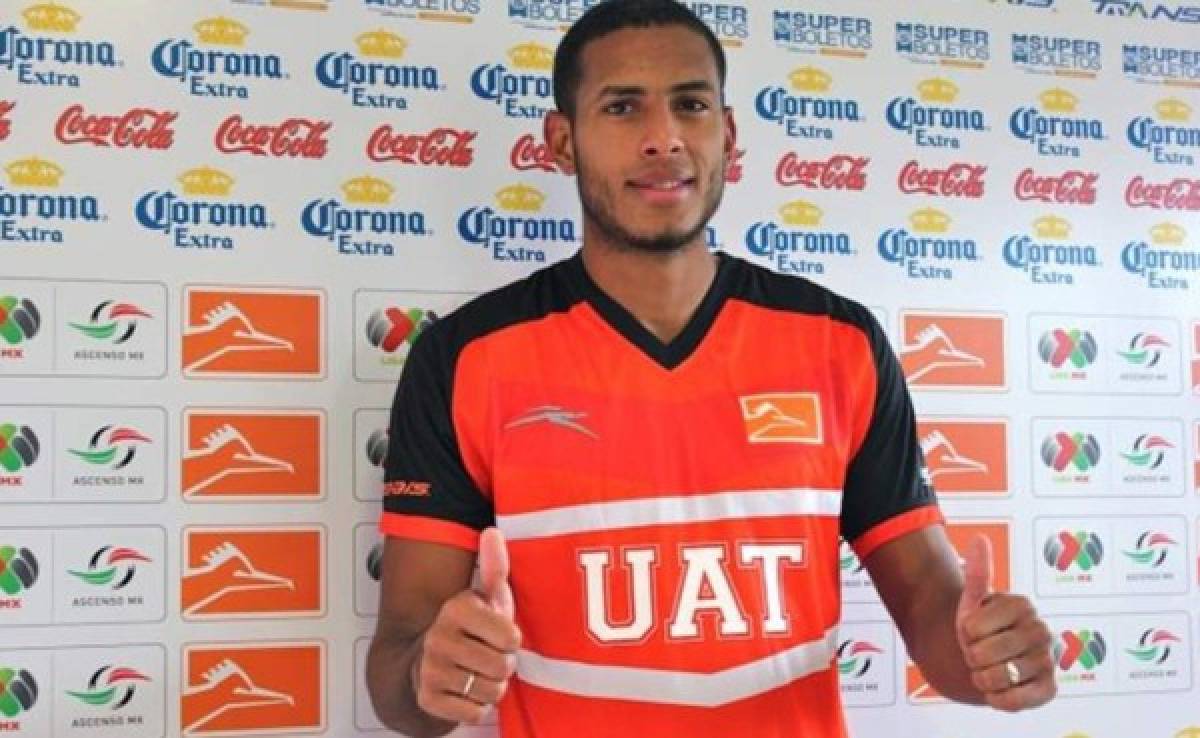 Eddie Hernández convocado por Pinto para repechaje ante Guyana