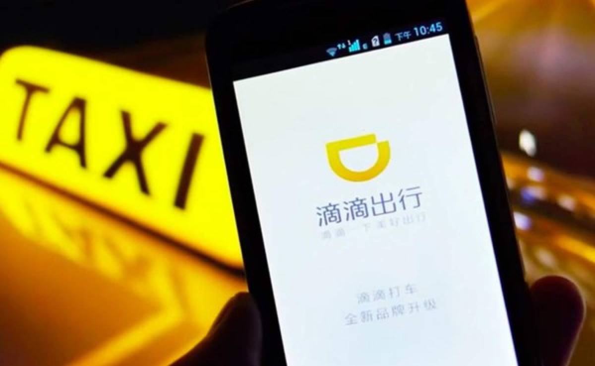 Apple invierte casi 1.000 millones euros en Uber chino
