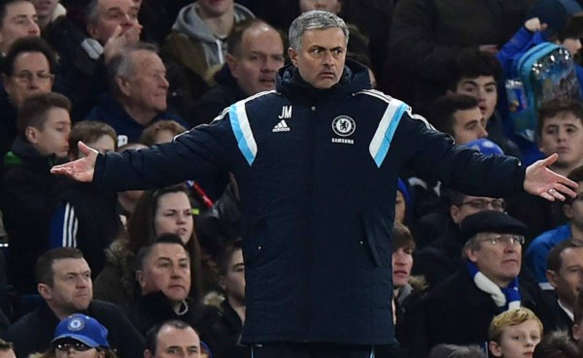 Fuerte multa a Mourinho por afirmar que hay 'campaña contra el Chelsea'