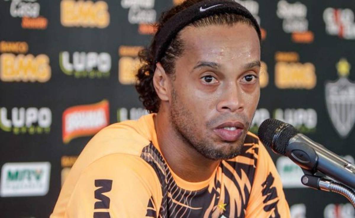 El Palmeiras desiste del fichaje de Ronaldinho Gaúcho