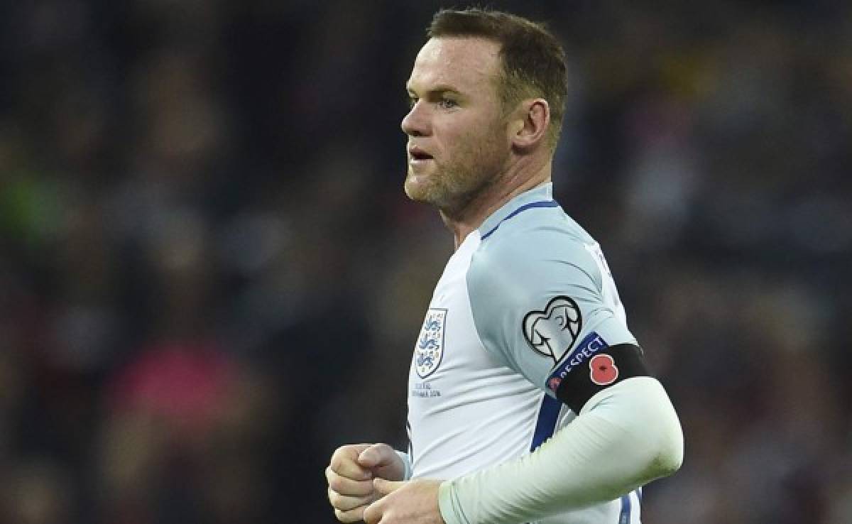 Rooney abandona la concentración de Inglaterra y no estará frente a España