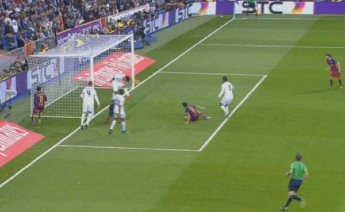 La espectacular salvada de Marcelo en el Bernabéu ante el Barcelona