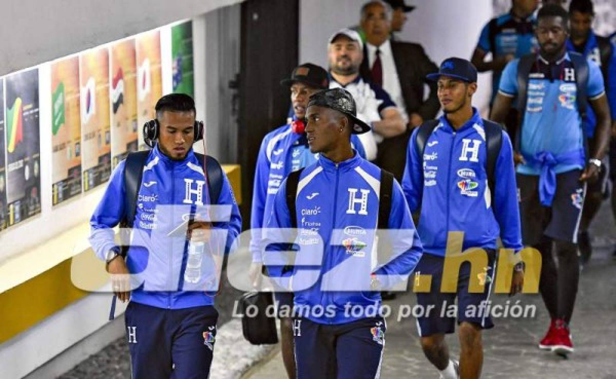 La Selección de Honduras arribó al estadio Azteca con una sonrisa buscando un resultado que los mantenga con vida en la eliminatoria. Foto cortesía Imago7