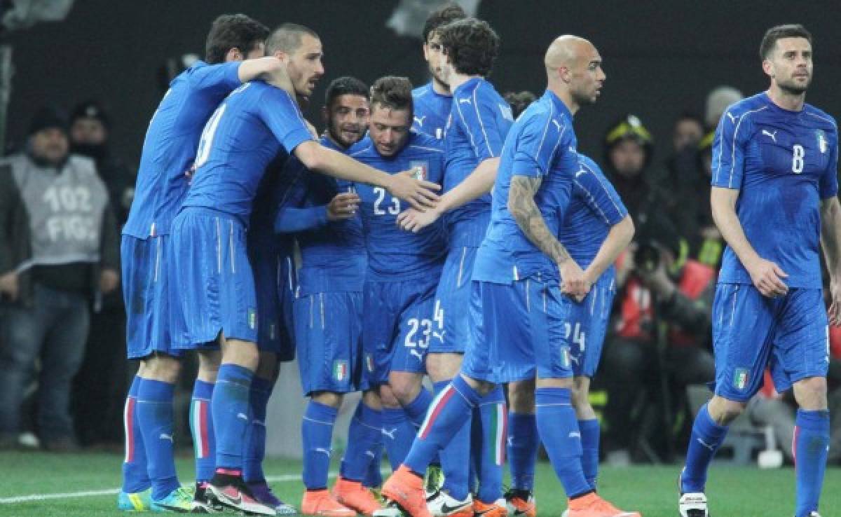 Italia y España empatan en amistoso de preparación a la Eurocopa
