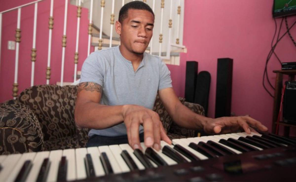 Carlos Will Mejía, el pianista que pone el ritmo en Olimpia