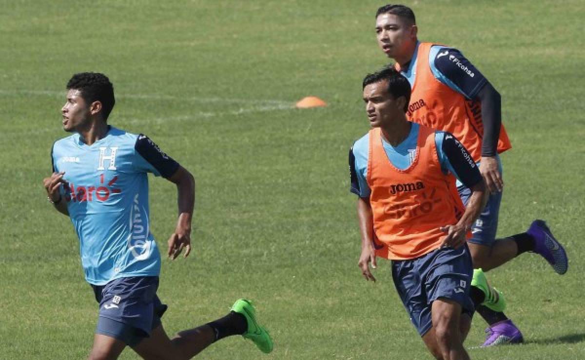 La Selección de Honduras entrena con la presencia de Emilio Izaguirre