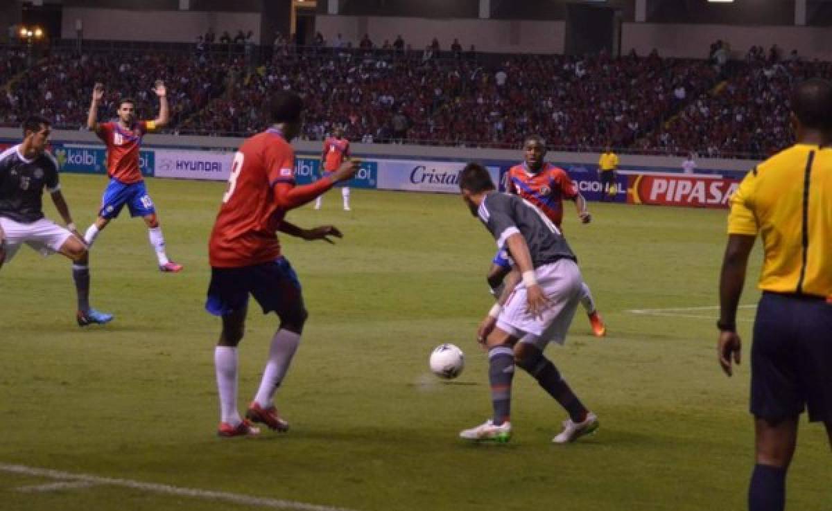Costa Rica y Paraguay empatan sin goles en amistoso